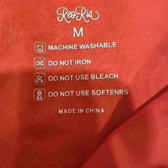 One shoulder athletic crop top SIZE M free people look a like - Picture 4 of 4